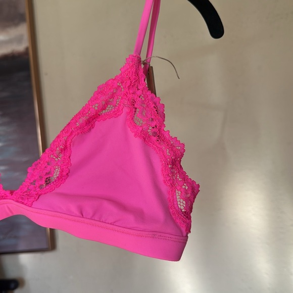 SKIMS FITS EVERYBODY LACE TRIANGLE BRALETTE TAFFY Multi size L NWT - Picture 3 of 5